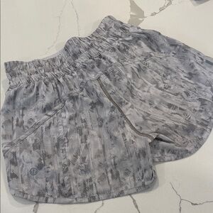 Lululemon Gray Patterned Athletic Shorts